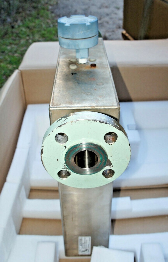 EMERSON MICRO-MOTION Coriolis Mass Flow Meter Sensor 2" Model F200SR999SU 8302