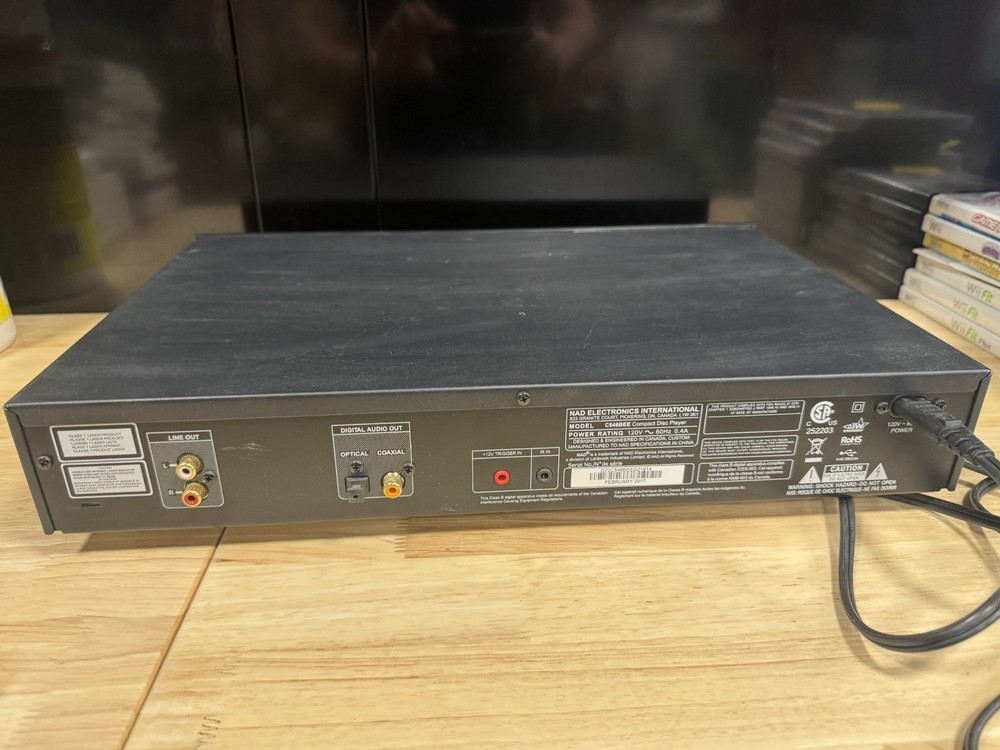 NAD C546BEE Single CD Player Without Remote with USB and Optical Outputs