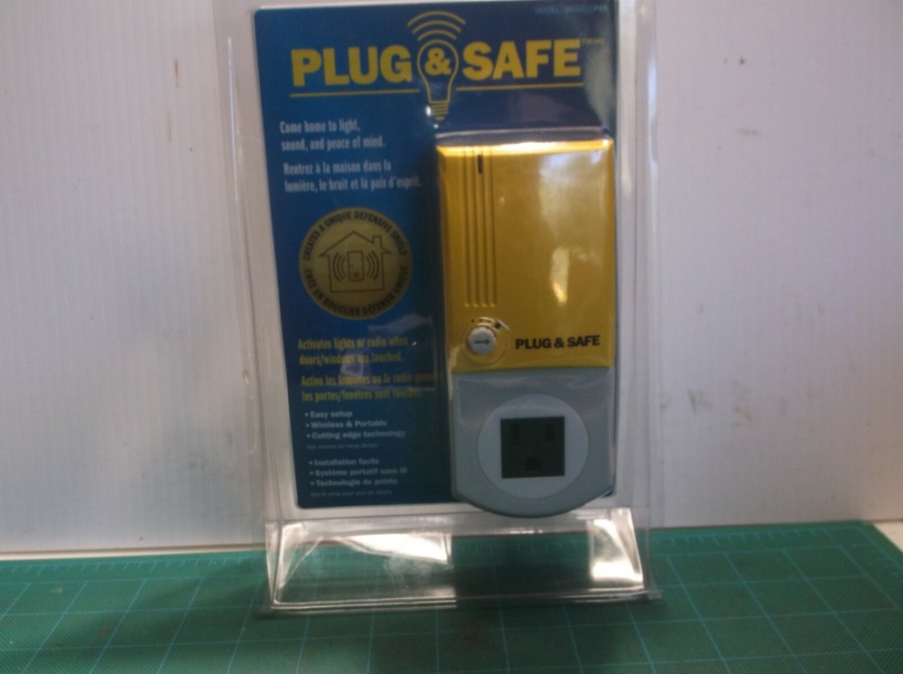 Plug & Safe PS8 Infrasonic Sound Activated Home Security Motion Sensing Device