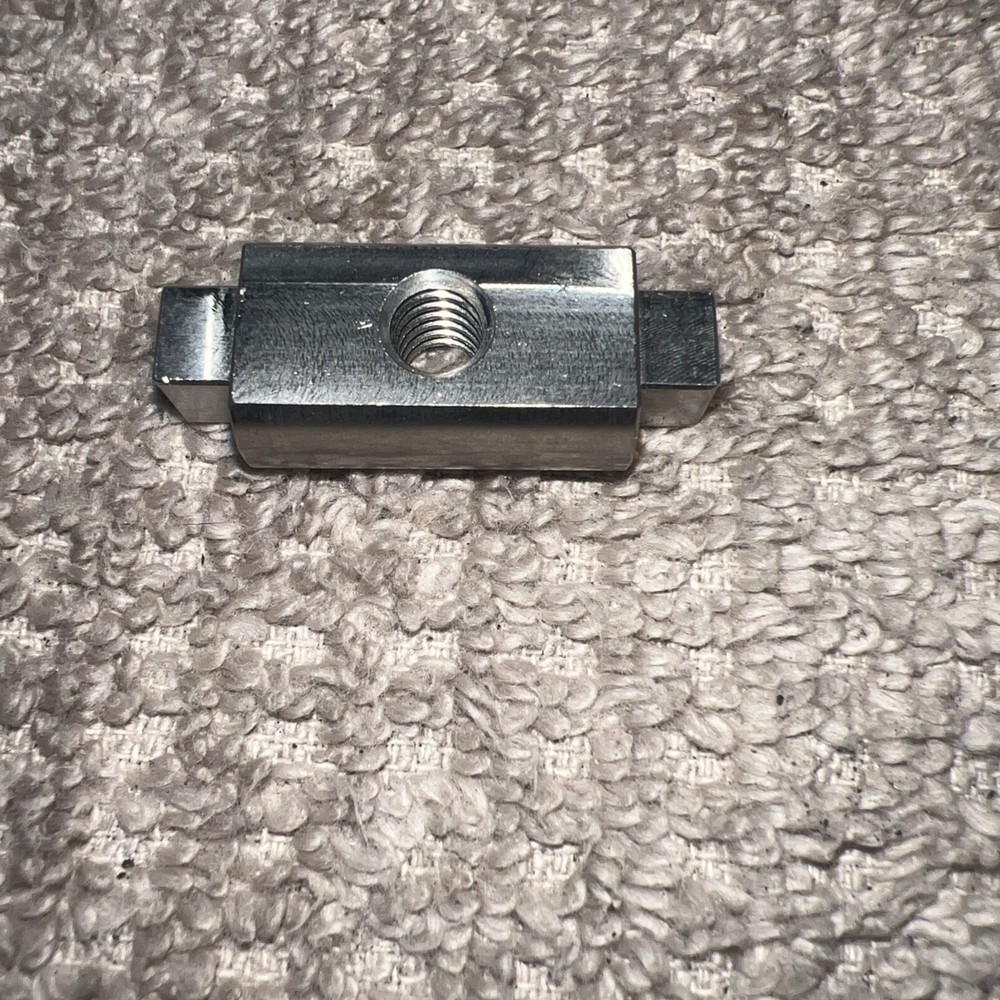 GRACO 258762 - PISTON-LOCK P2