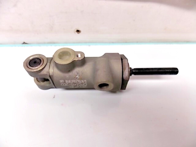 AP CP6465-202 Pull Style 20.2mm (.795") trunnion mount Master Cycl 062025-10