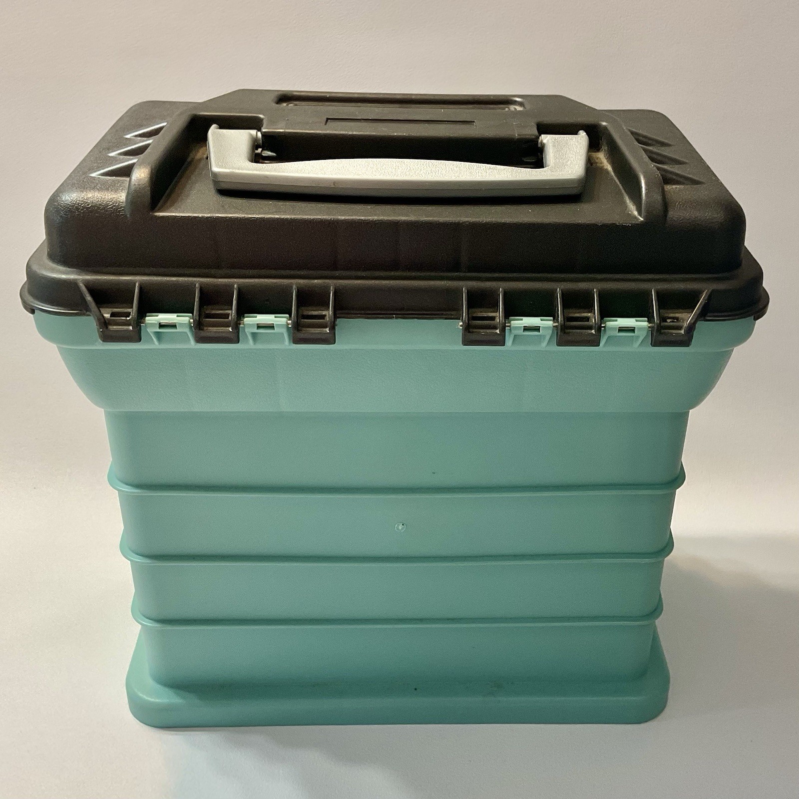 Creative Options Gray Grab N Go Rack System with Macrame Supplies