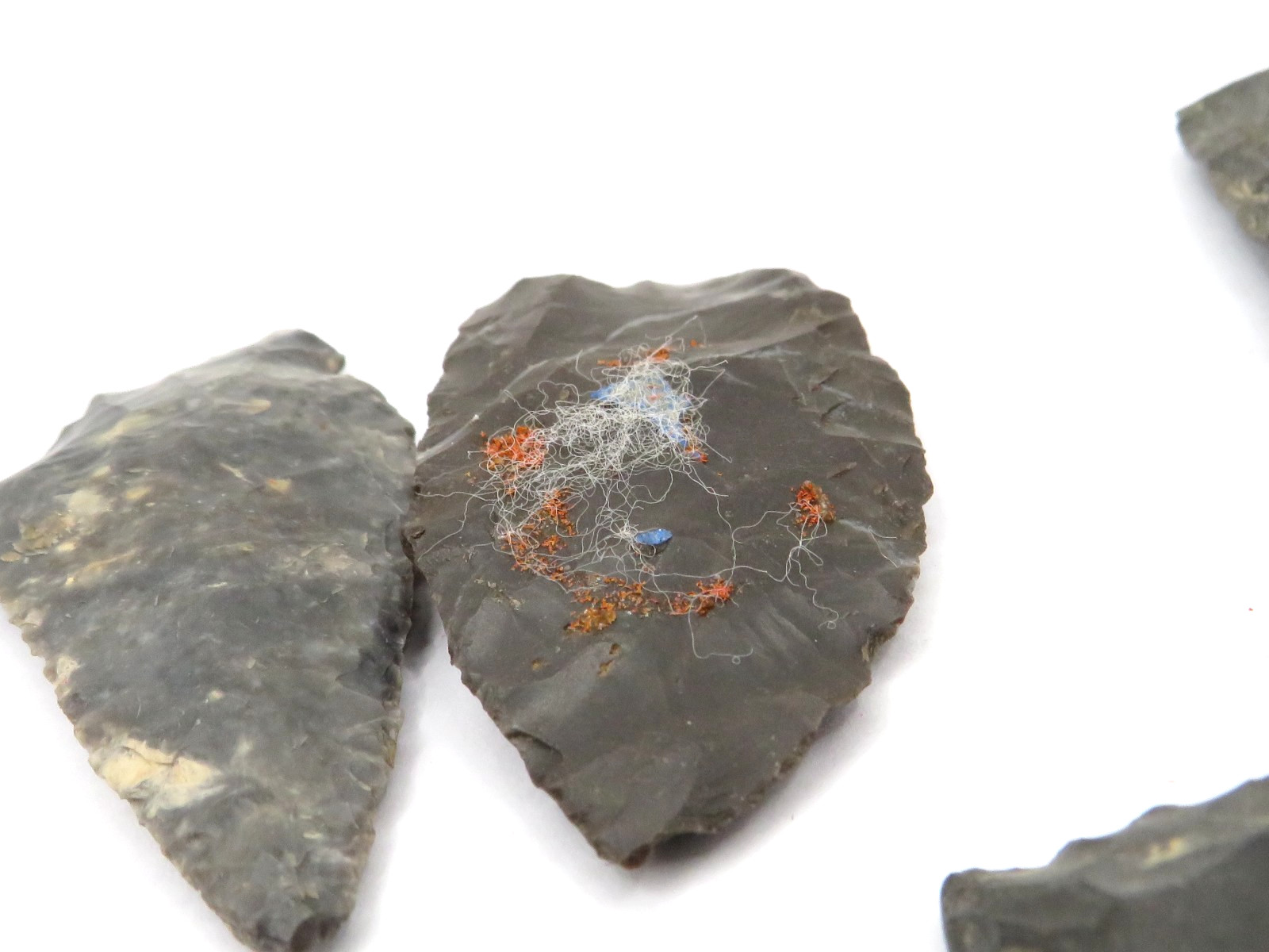 10pc LOT of NOTCHED INDIAN ARROWHEAD - AUTHENTIC w GREAT COLORS**