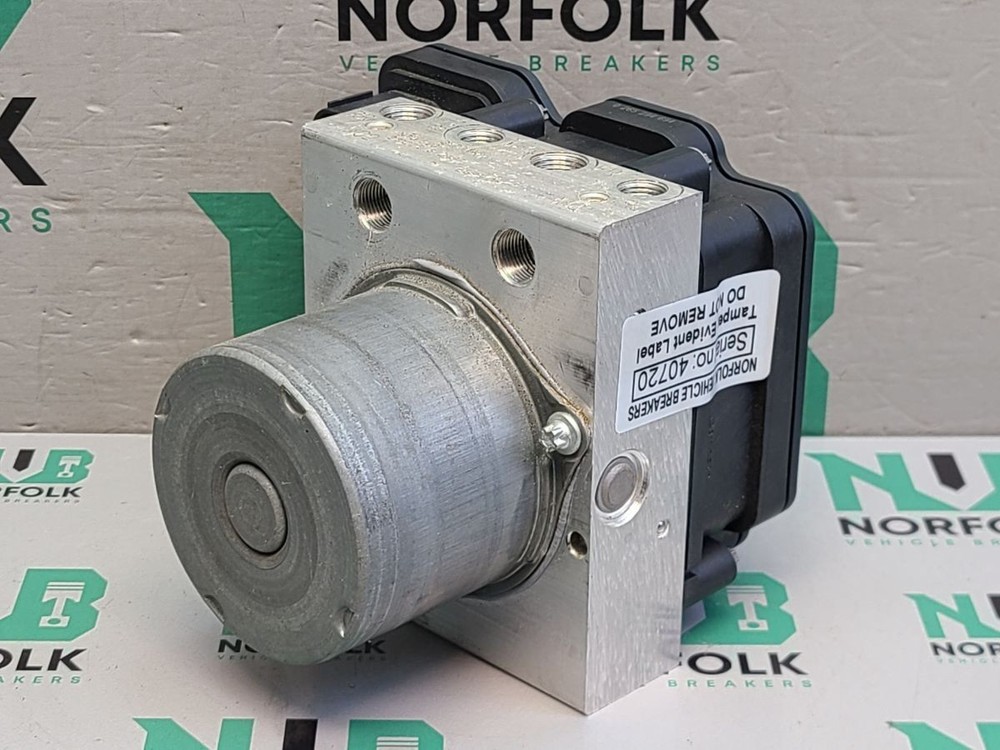 VOLVO XC40 ABS Pump Modulator Control Unit 32281466