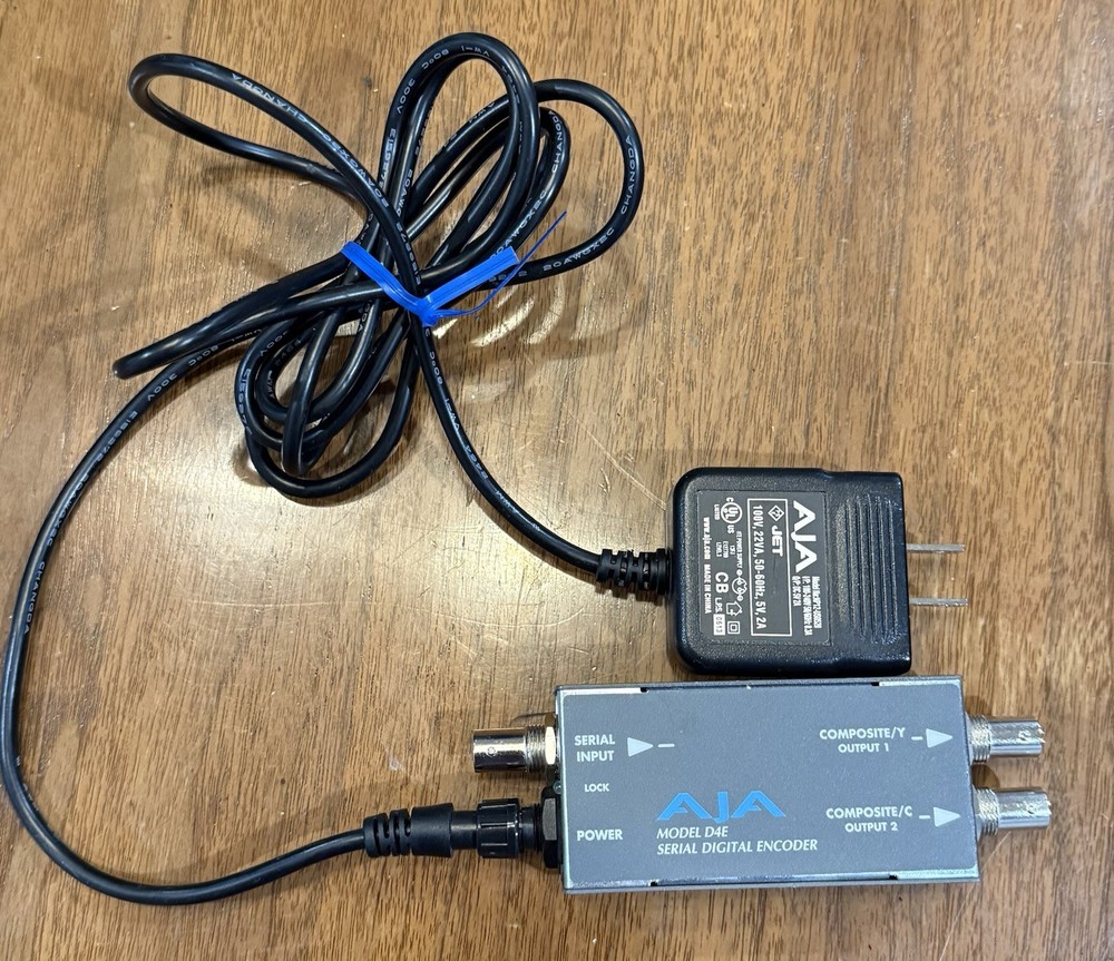 AJA D4E Digital to Analog Video Converter (Decoder)