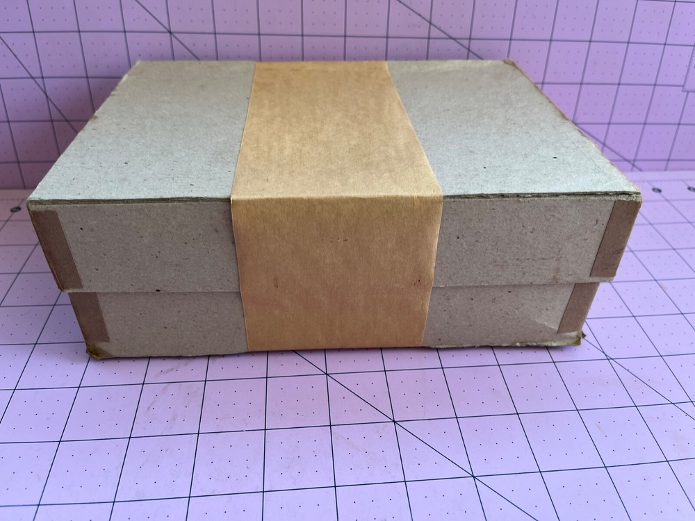 World War II Dog Tag Chains Sealed Box 100 Envelopes & 200 Chains NOS Free Ship