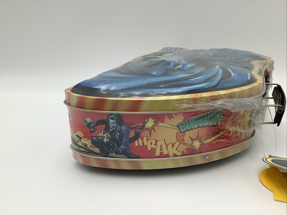 Batman Cartoon Network Tin Lunchbox Sealed WB DC Comics Candy Box