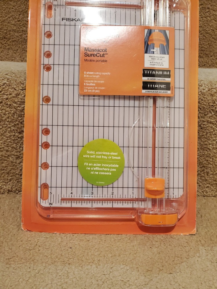 Fiskars SureCut Paper Trimmer 9"