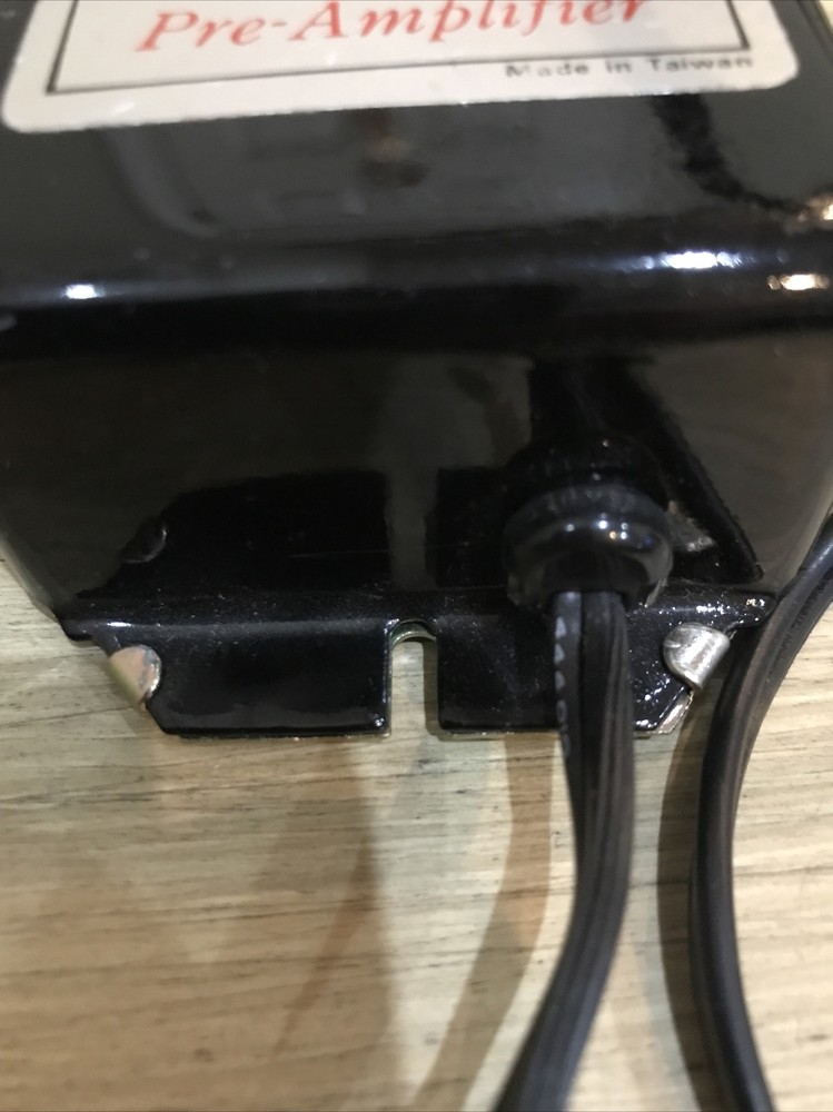 Audiotex Solid State Stereo Pre Amplifier Audio Speaker System Cable Amp 30-5015