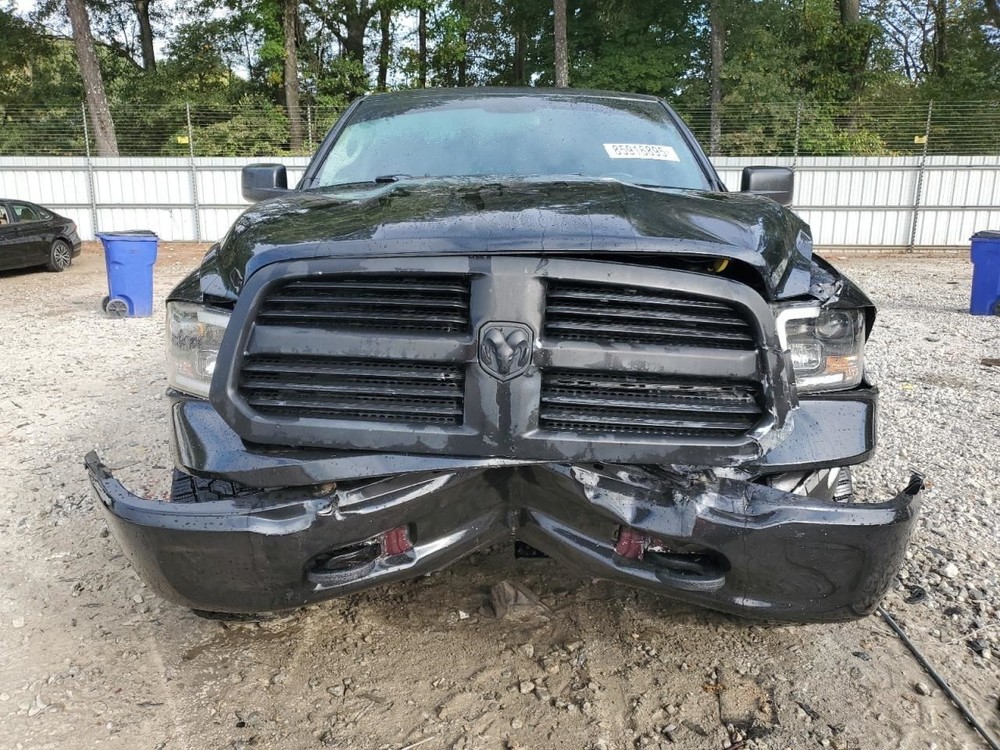 TDODR1500 2014 Glove Box 4945154