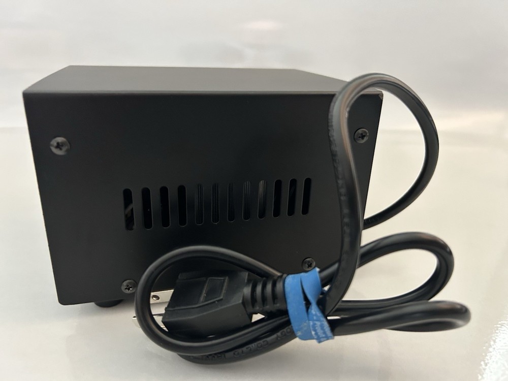 Schuco Step Up / Down Transformer by PowerBright 220/110 Volt
