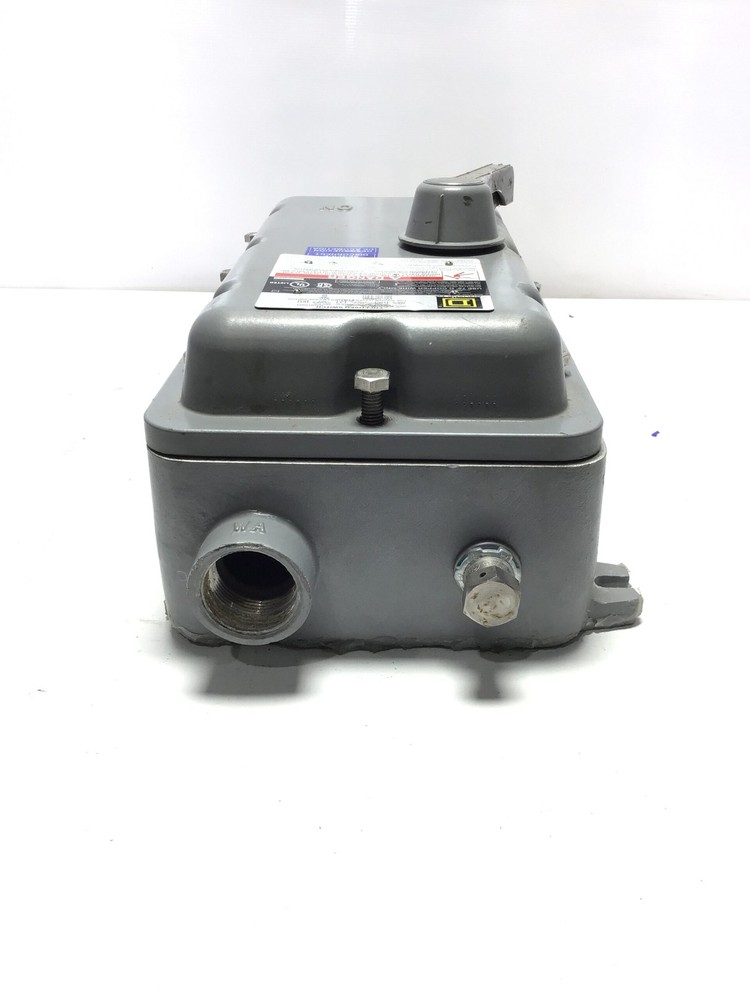 Square D Enclosed Disconnect Switch 100A 3-Pole 600VAC