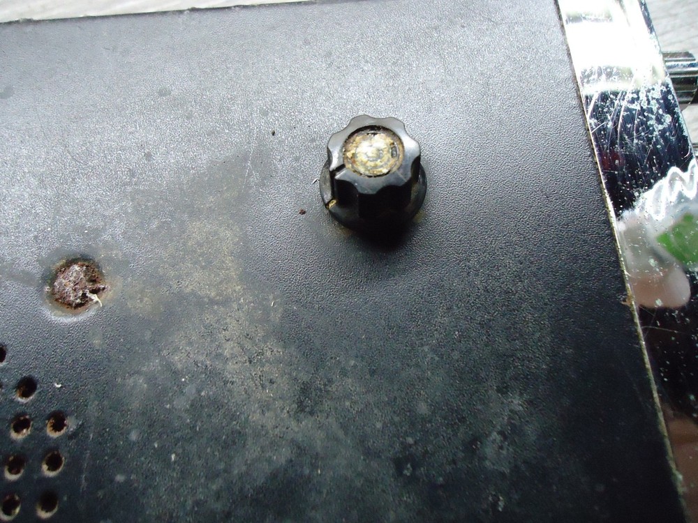 CONNEX 3300 40 CHANNEL CB RADIOWITH MIC