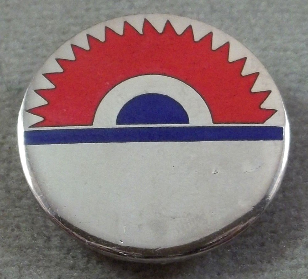 Patch Style Unit Crest Labrador North-East Canada Base Command - Clutchback