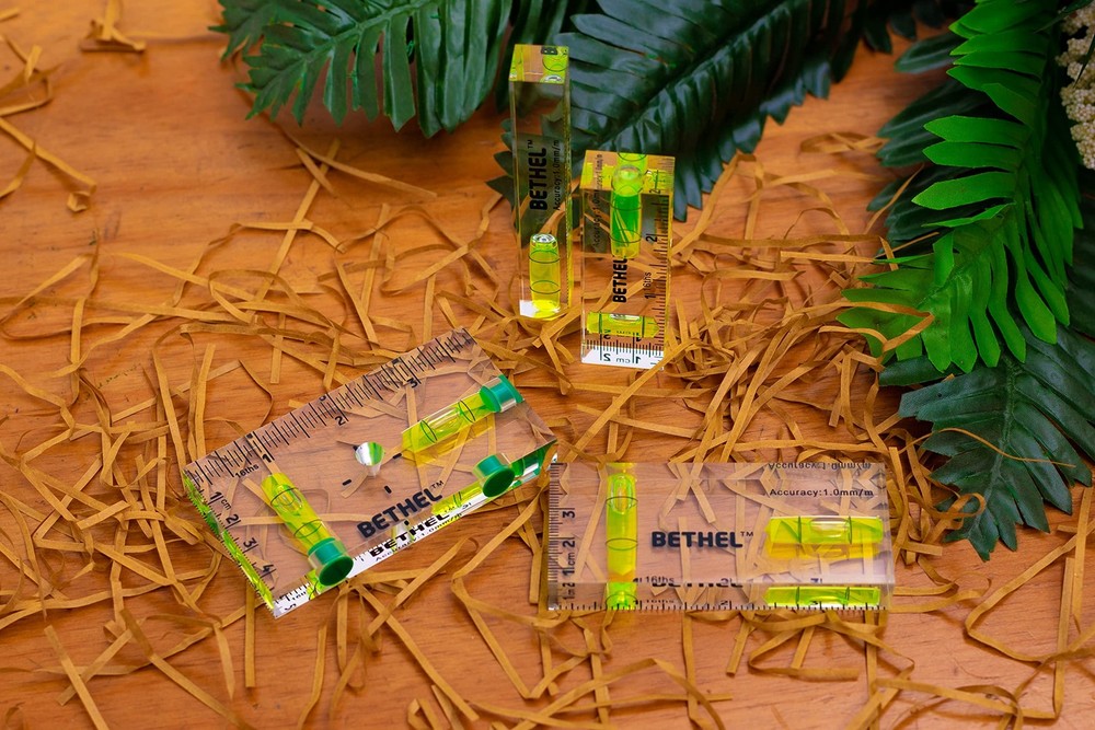 Small Level Mini BubbleLevel 90°/180°directions SpiritLevel Shatterproof Cros...