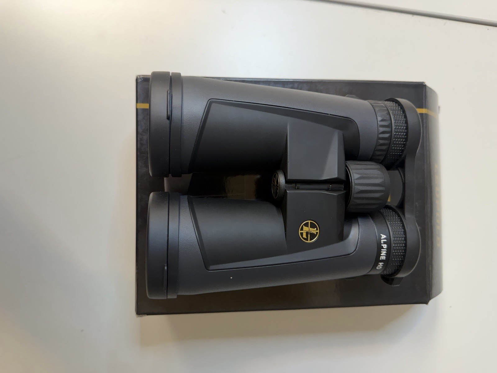 Leupold BX-2 Alpine HD 12x52 Binoculars – 52mm – Waterproof – With Box & Case