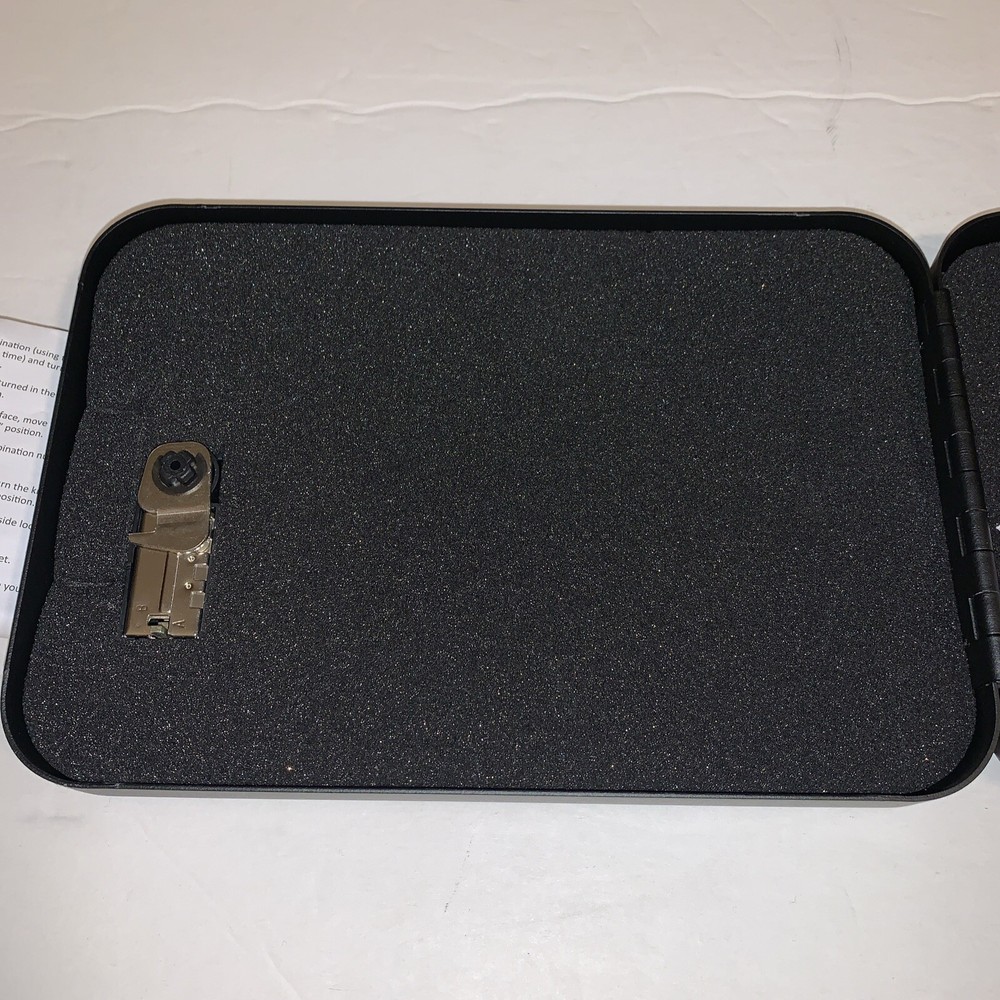 STACK-ON PORTABLE SECURITY CASE PC-95C-18