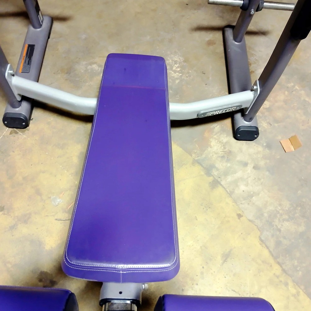 Precor Discovery Olympic Decline Bench