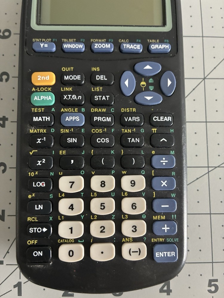 Texas Instruments TI-83 Plus Graphing Calculator -Black Tested & Working