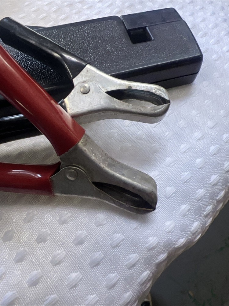 SEARS CRAFTSMAN DIAGNOSTIC ANALYZER W/ ORIGINAL CASE-CABLES & MANUAL-NOT TESTED