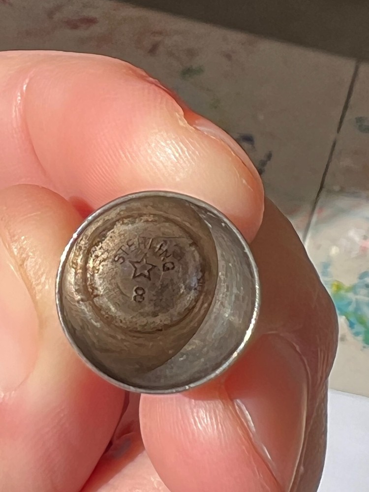 Antique Sterling Brogan Leafs Thimble