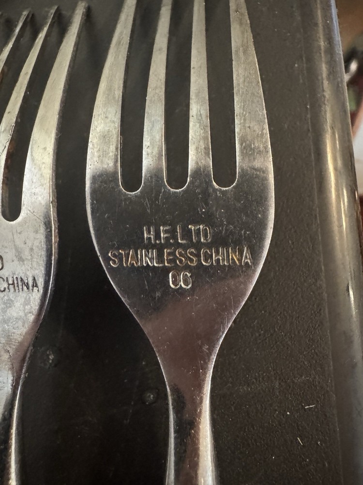 Wood grain Brown 25pcs Flatware