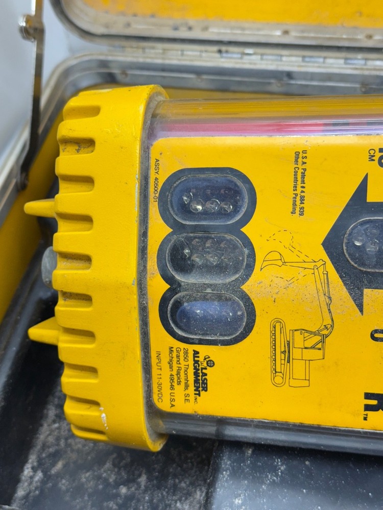 Laser Alignment Depthmaster ASSY 40500-01 Yellow Case Receiver UNTESTED READ