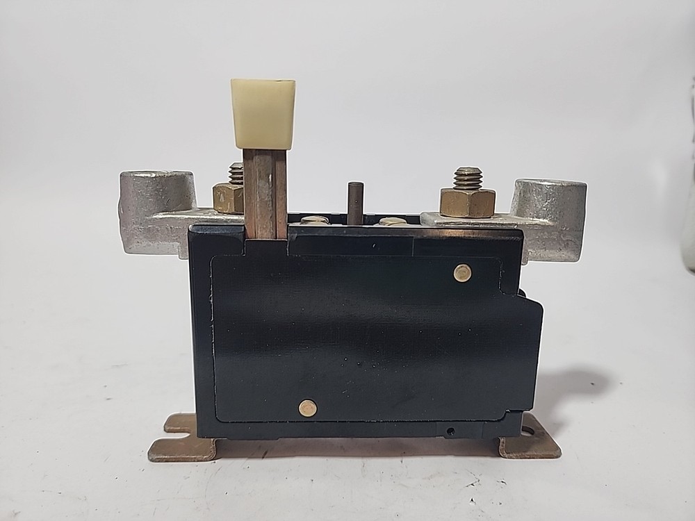 ALLEN BRADLEY 815-EOV4 SER.K RELAY