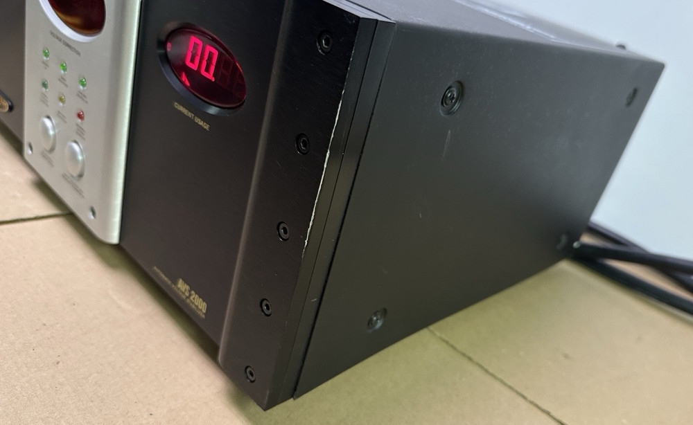 Monster Power AVS2000 Auto Voltage Stabilizer - Working with issue AS IS READ