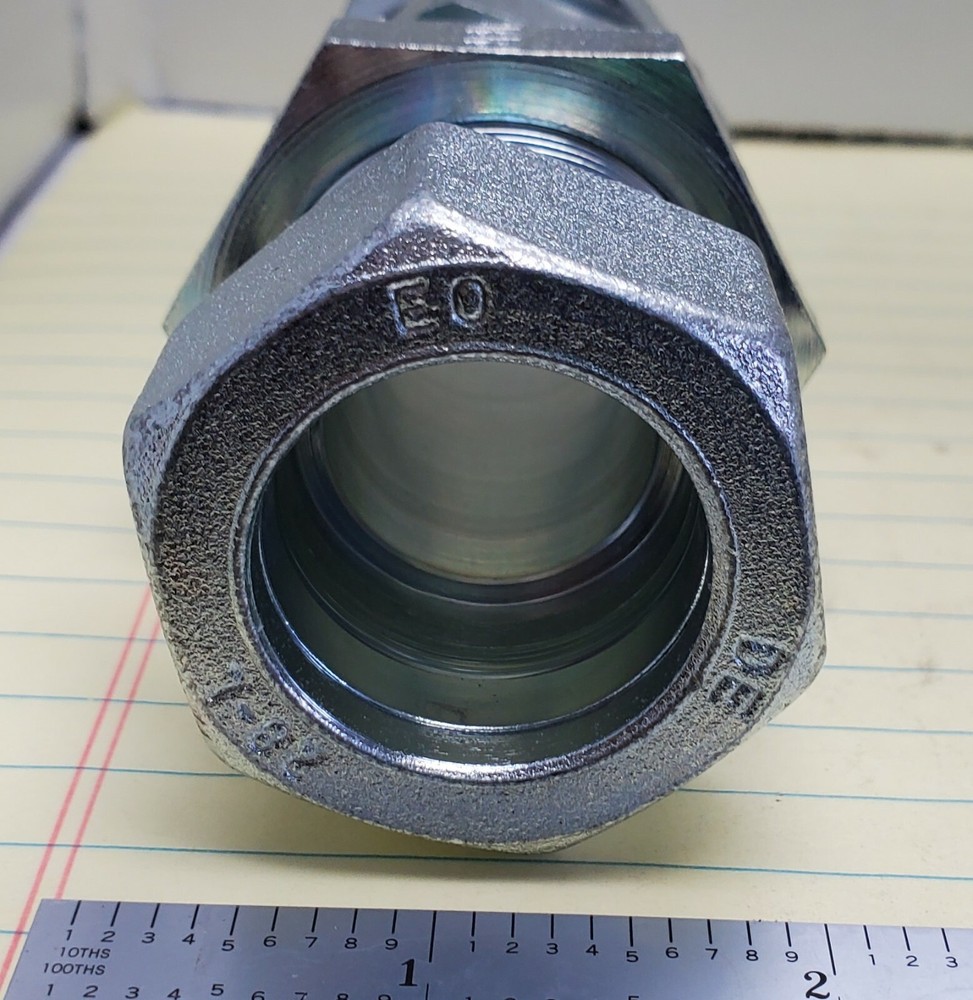 PARKER EO/EO-2 STRAIGHT BULKHEAD-UNION SV28LCF [OF32]