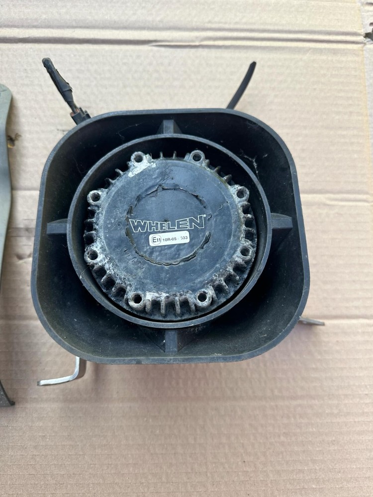 WHELEN SPEAKER MODEL: SA135P 100W TESTED