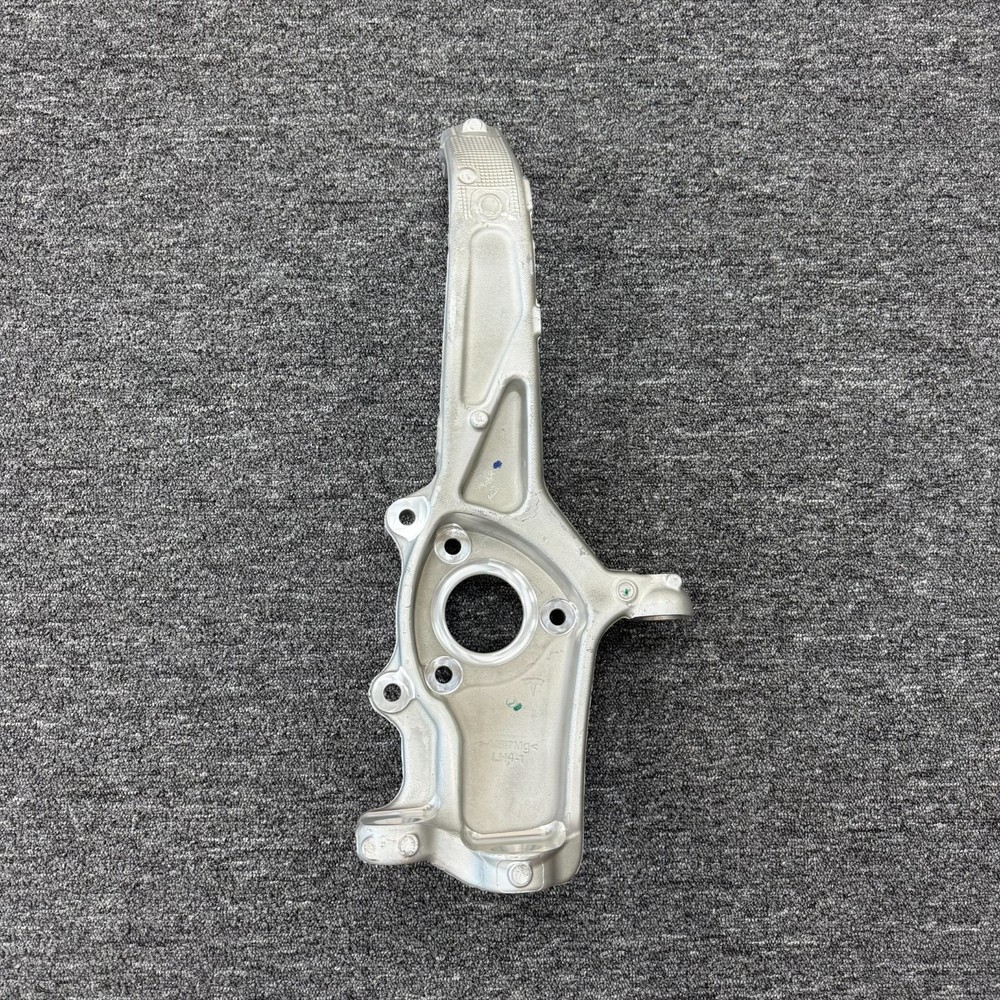 OEM For 2017-2023 Tesla Model 3 Front Left Steering Knuckle 1044311-00-E