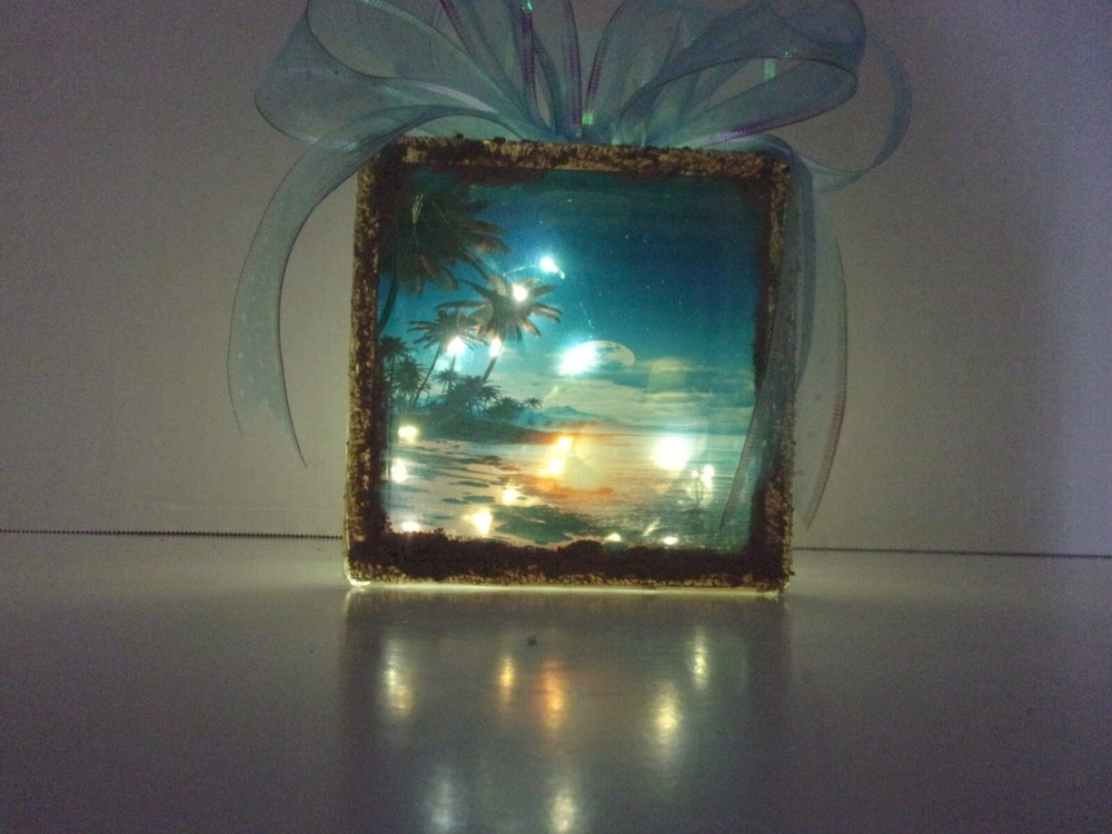 Palm Tree Lighted Glass Block