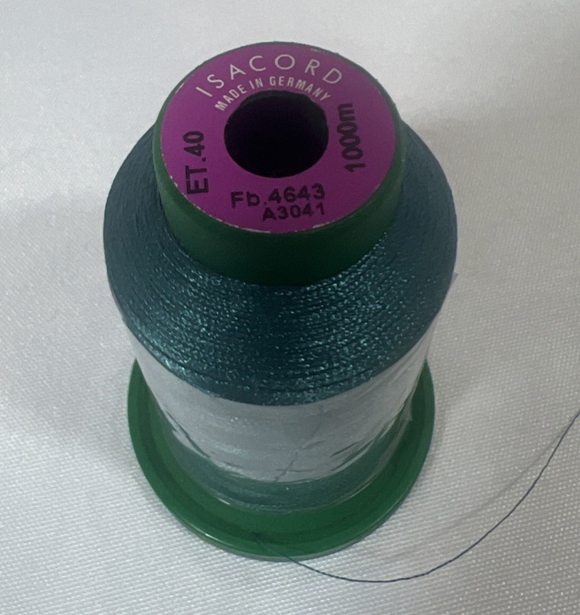 Isacord Embroidery Thread - Amazon 4643 - 1000m 40wt