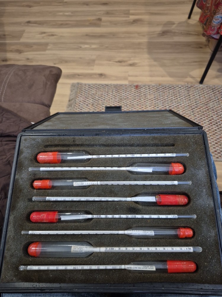 (8) Princo Specific Gravity Hydrometer Set #807  Glass 2.000-.700