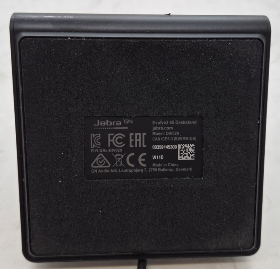 Jabra Evolve2 65 Wireless Headset W/ Desk stand