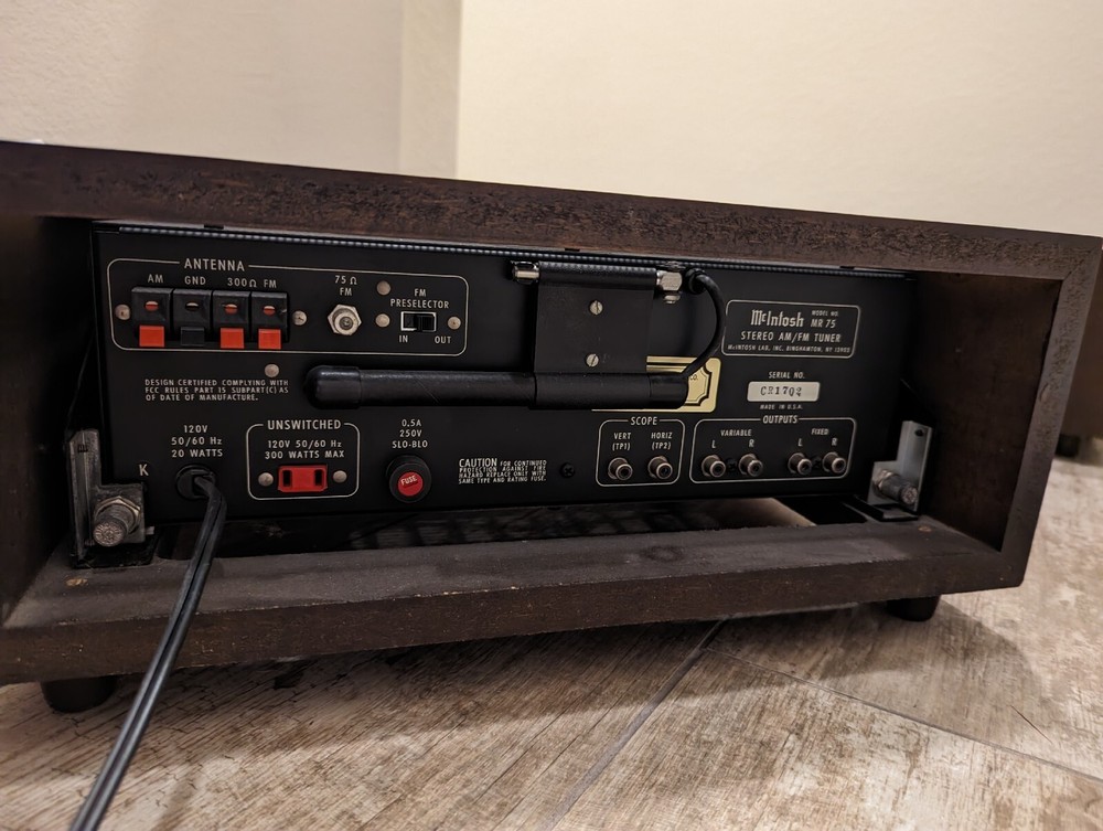 Vintage McIntosh MR75 AM/FM Tuner