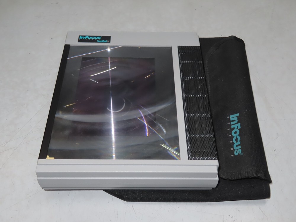 InFocus Systems PanelBook 750 LCD Projection Panel **No Power Adapter**