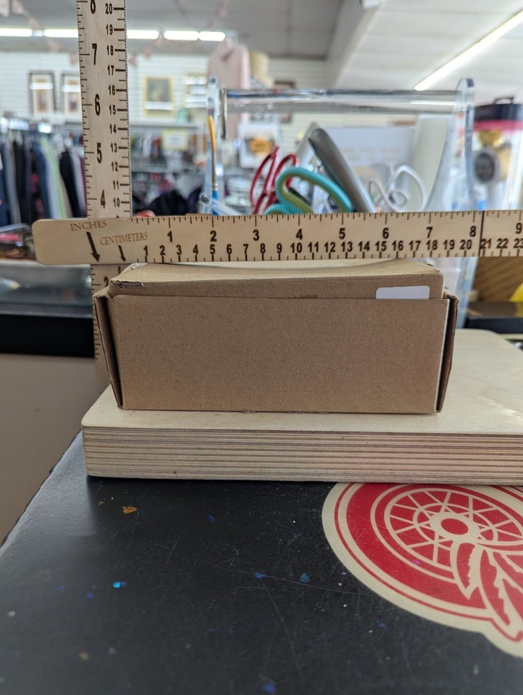 Portable Voice Amplifier With Headset Mic & Adjustable Strap