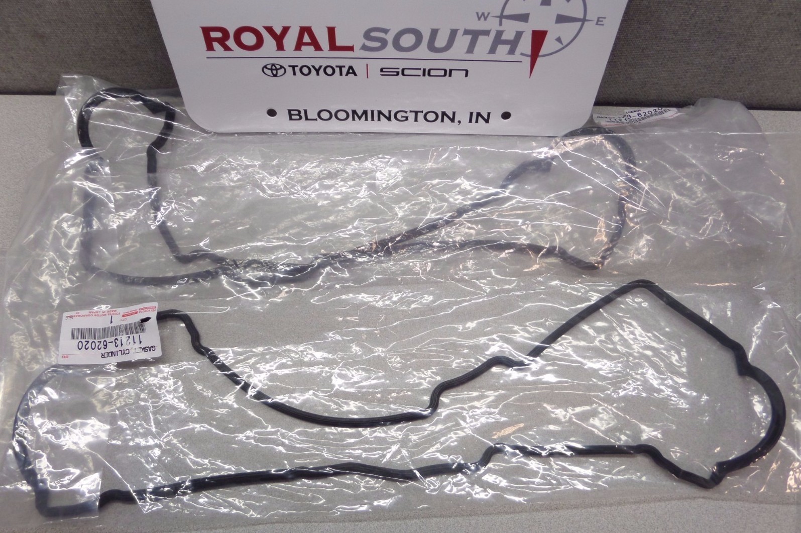 Toyota 2002 3.4L V6 5VZFE Tune Up Valve Cover Re-Seal Kit Genuine OEM OE