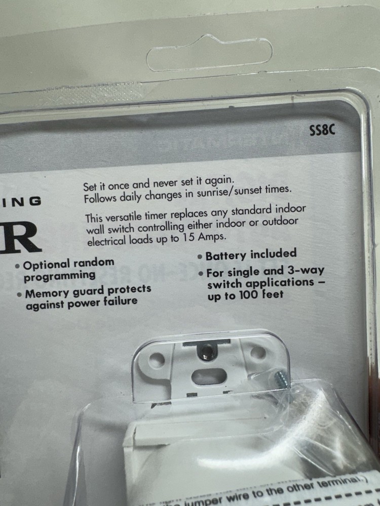 Intermatic SS8C Digital Auto Adjusting Sun Timer Programmable New Sealed