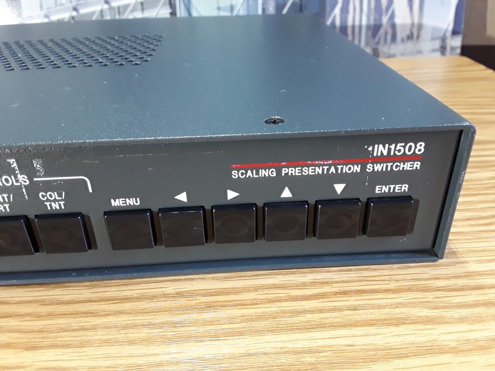 Extron Scaling Presentation Switcher Model: IN1508