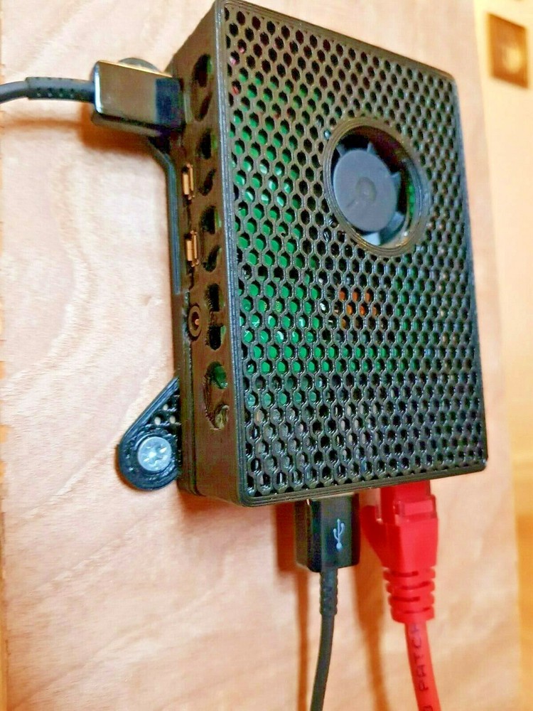 Raspberry Pi 4 Pi4 PoE+(PLUS) Hat Case Power over Ethernet Box Mount Wall / VESA