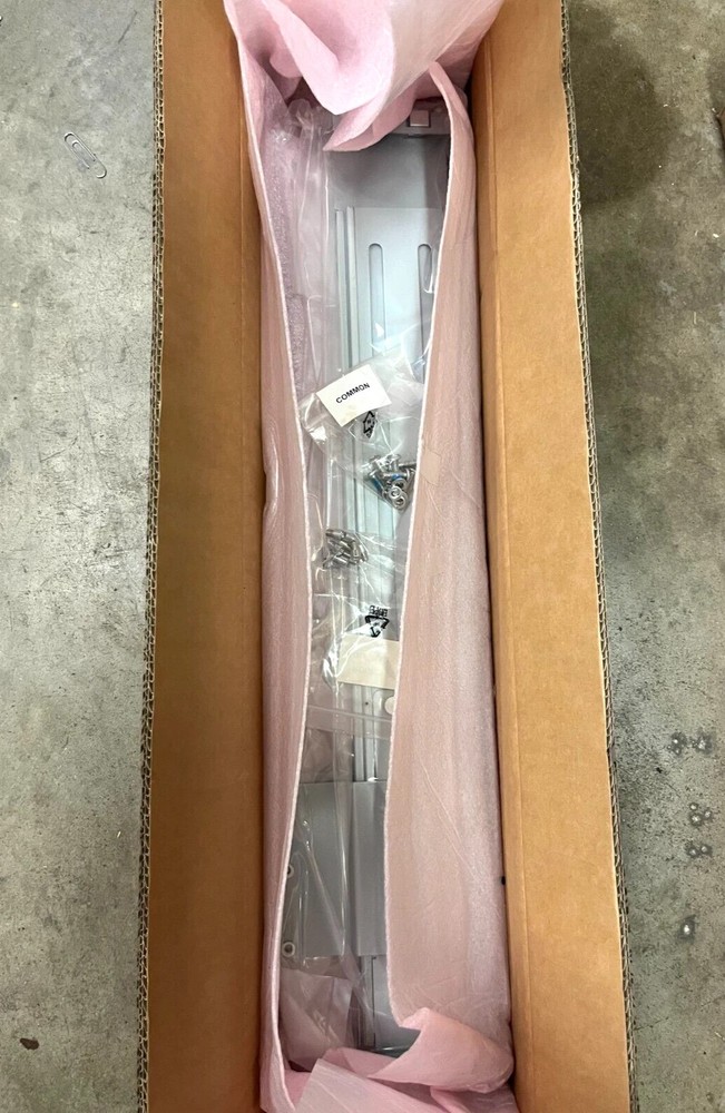 NEW Dell EqualLogic PS4000 PS5000 PS6000 Rail Kit - N663M