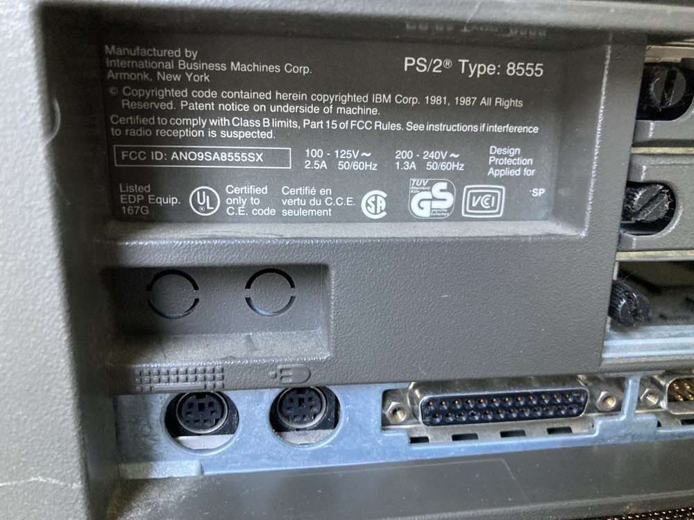 Vintage IBM PS/2 55 SX Computer Powers On