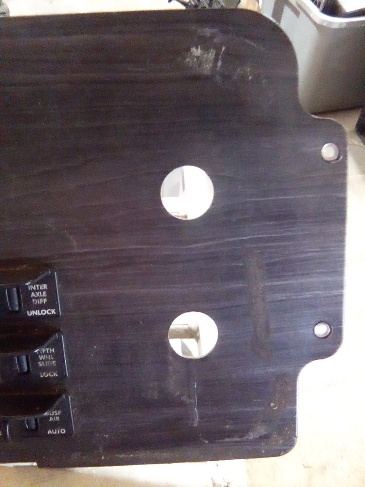 Freightliner Century Dash Switch Panel 24-00925-005