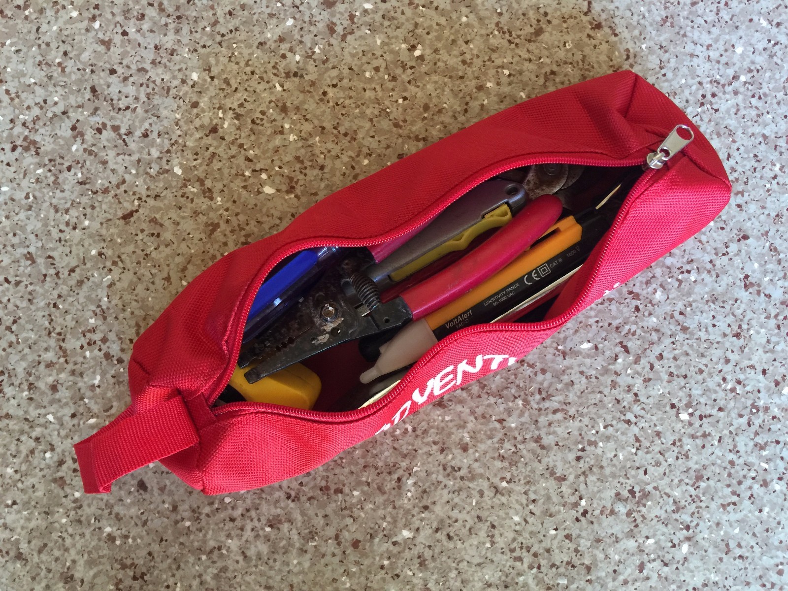 Tool Bag YAMAHA XT 500 600 660 750 1200 XTZ ZE Tenere tool bag Red 29-038