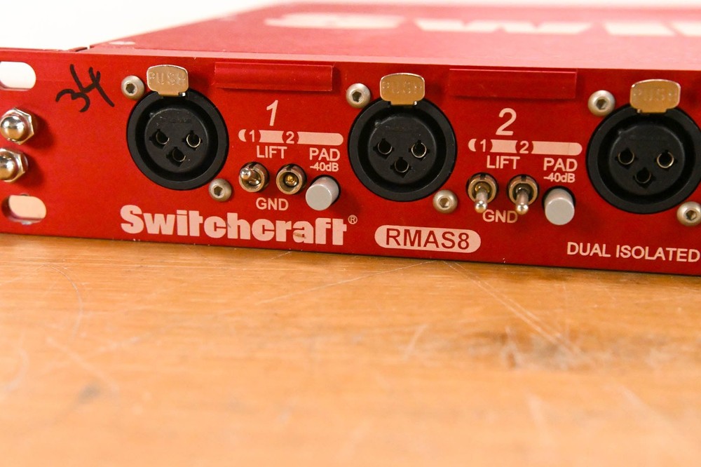 Switchcraft RMAS8 8-Input 3-Way Splitter CG01X6T