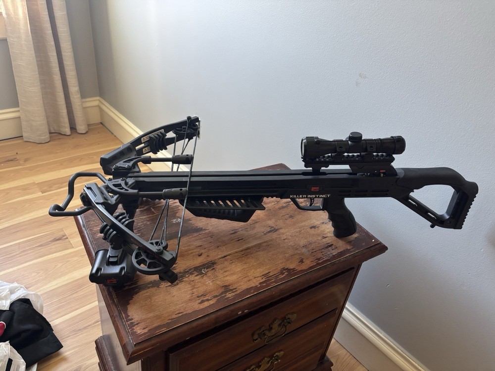 Killer Instinct Black Crossbow with Scope and Arrow