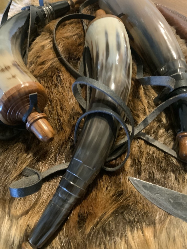 Powder Horn, Black Powder, Muzzle Loader Accessory, Mountain Man, Real Horn